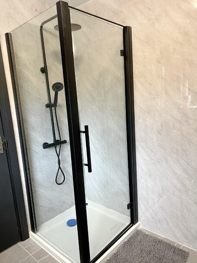 M Sisters Luxury Home In Ng6 Nottingham Ngoại thất bức ảnh