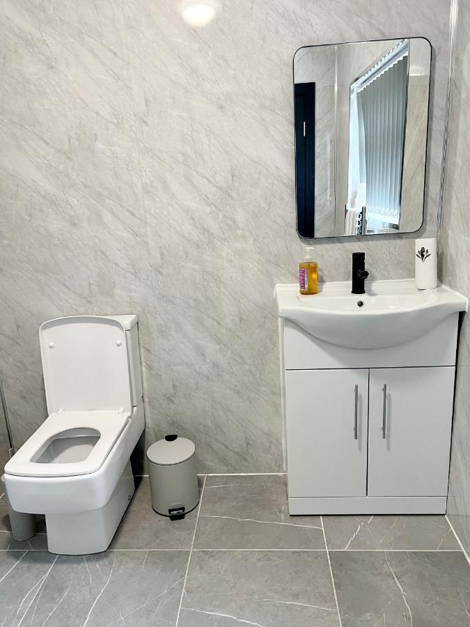 M Sisters Luxury Home In Ng6 Nottingham Ngoại thất bức ảnh